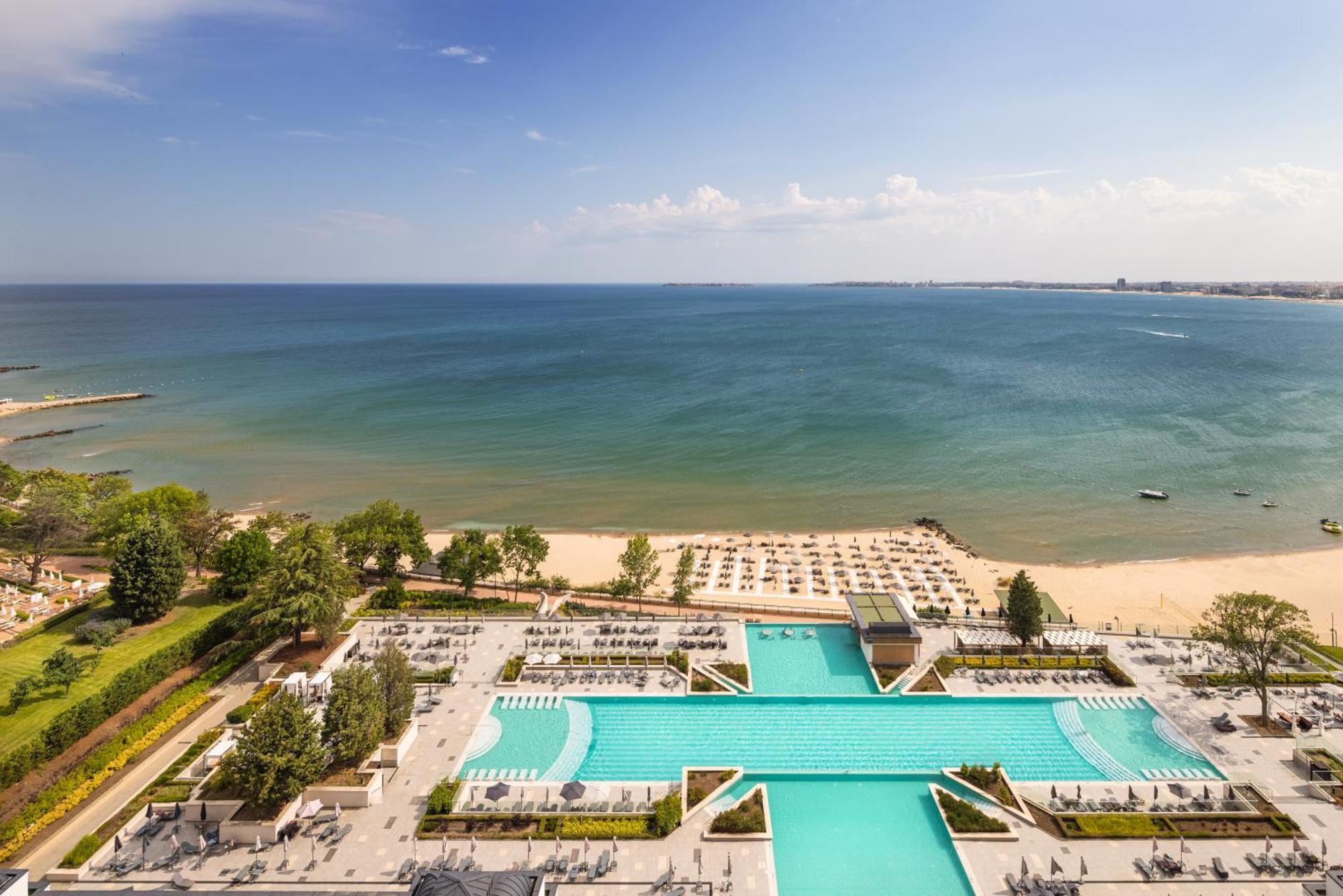 Secrets Sunny Beach Resort & Spa (Adults Only) Exterior photo The beach at the hotel